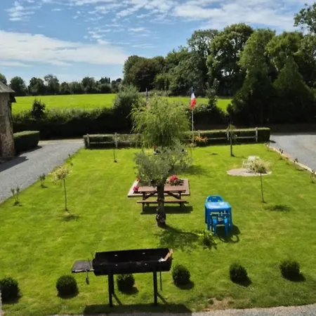 Bed and Breakfast Memory 44' Auxais