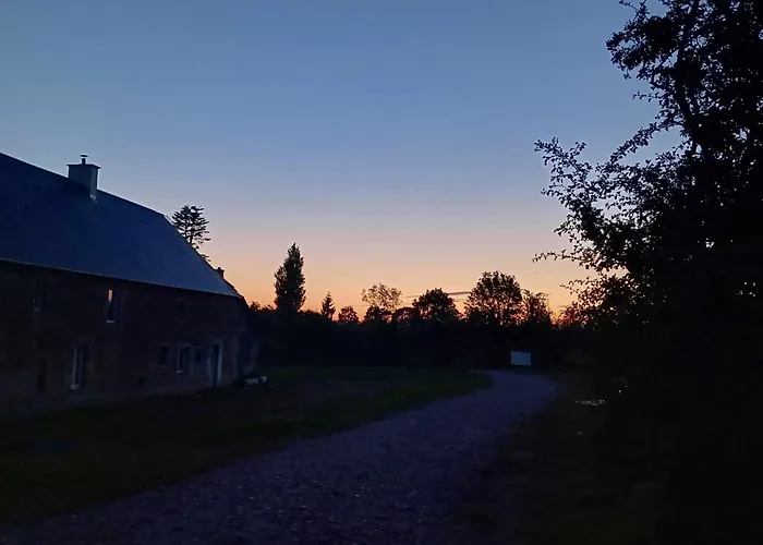 Memory 44' Bed & Breakfast Auxais